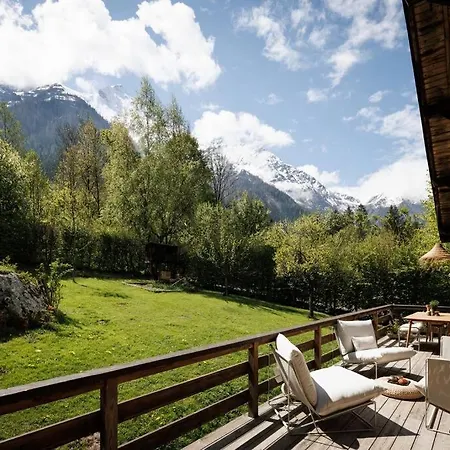 Spacious, Contemporary 5br Chalet With Glacial Views 샬레 샤모니