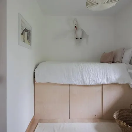 Spacious, Contemporary 5br Chalet With Glacial Views 샬레 샤모니